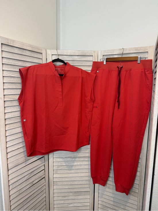 Figs Other - Figs Scrub Set Rafaela Top L Zamora Pant Size XL Coral